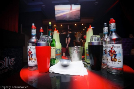 img-148.jpg Бар-варьете