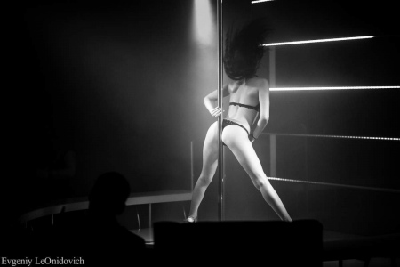 img-164.jpg Вечеринки Бар-варьете